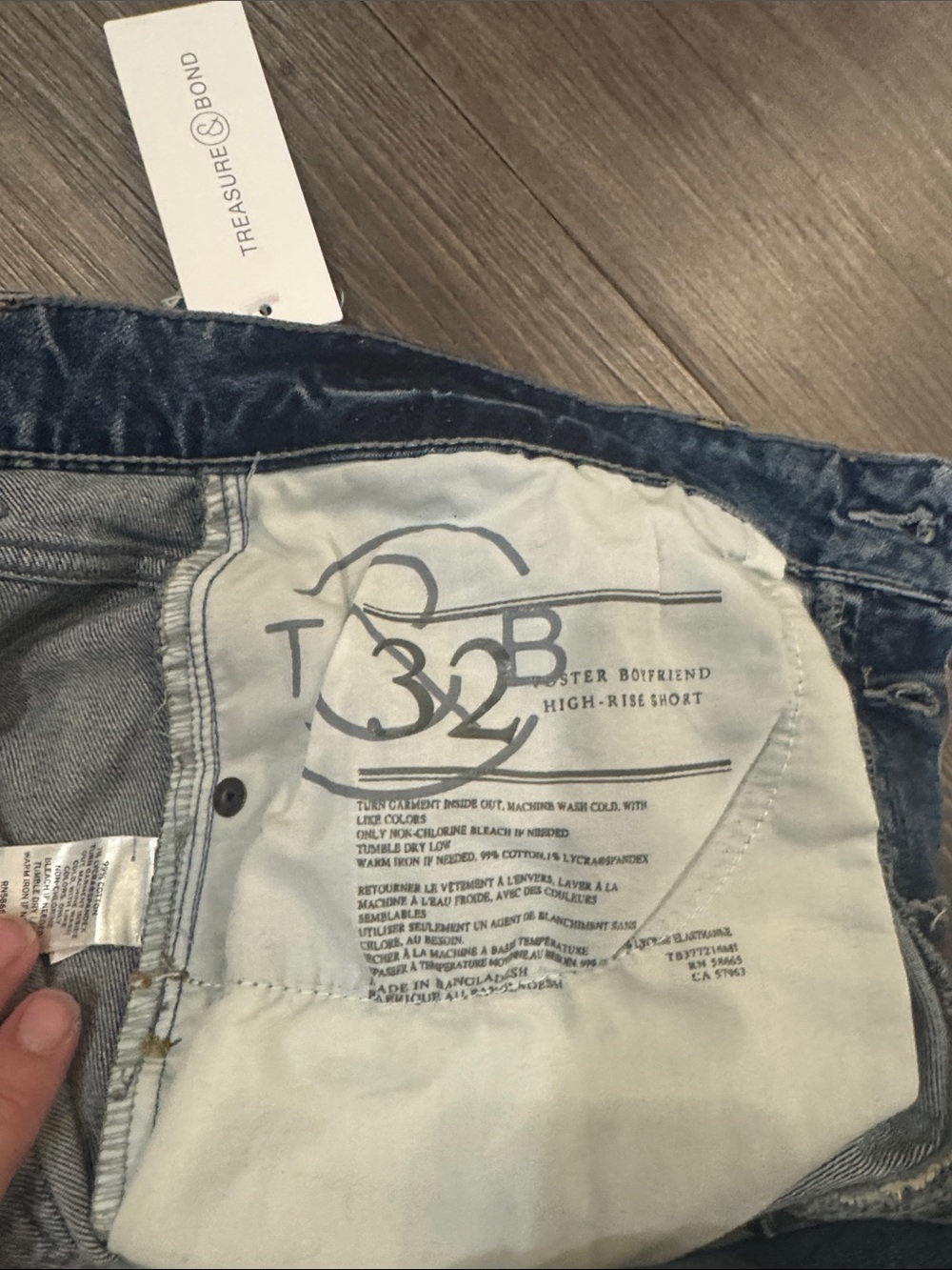 🆕Treasure & Bond Foster Boyfriend High-Rise Denim Shorts. 32. NWT!🔥 - Picture 2 of 5